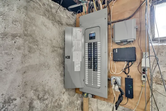 $599,000 | 34 Glendale Avenue, Peabody, MA 01960