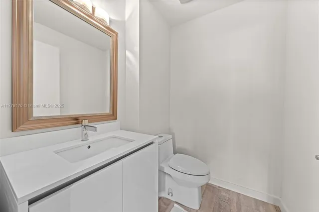 $2,990,000 | 2200 North Ocean Boulevard, Unit N206, Fort Lauderdale, FL 33305