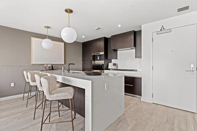 $2,990,000 | 2200 North Ocean Boulevard, Unit N206, Fort Lauderdale, FL 33305