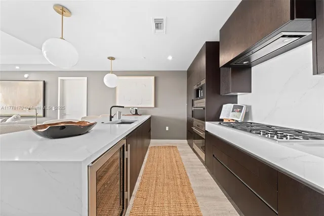 $2,990,000 | 2200 North Ocean Boulevard, Unit N206, Fort Lauderdale, FL 33305