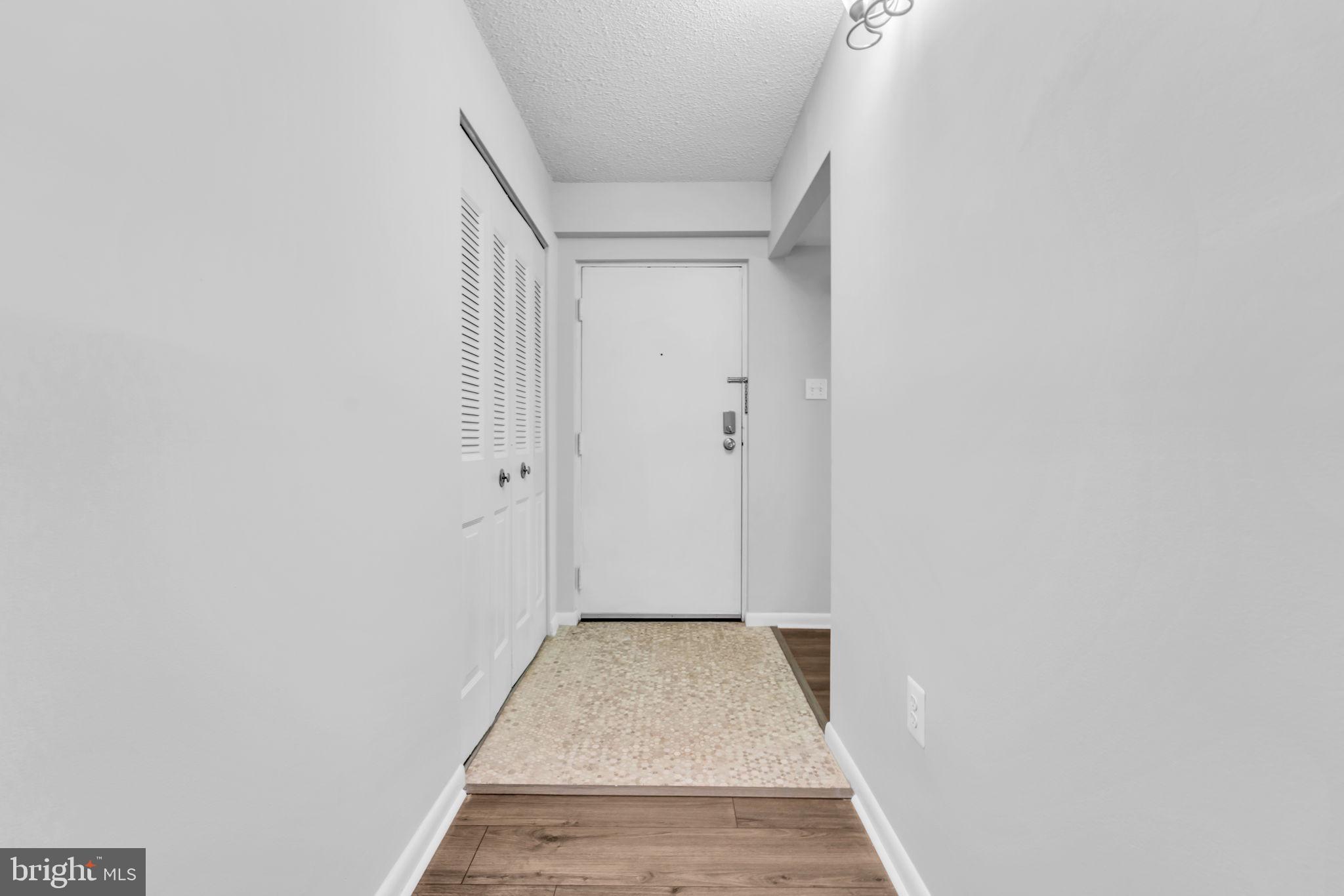 11743 Ledura Court, Unit 104 Reston, VA 20191 - Photo 6 of 38
