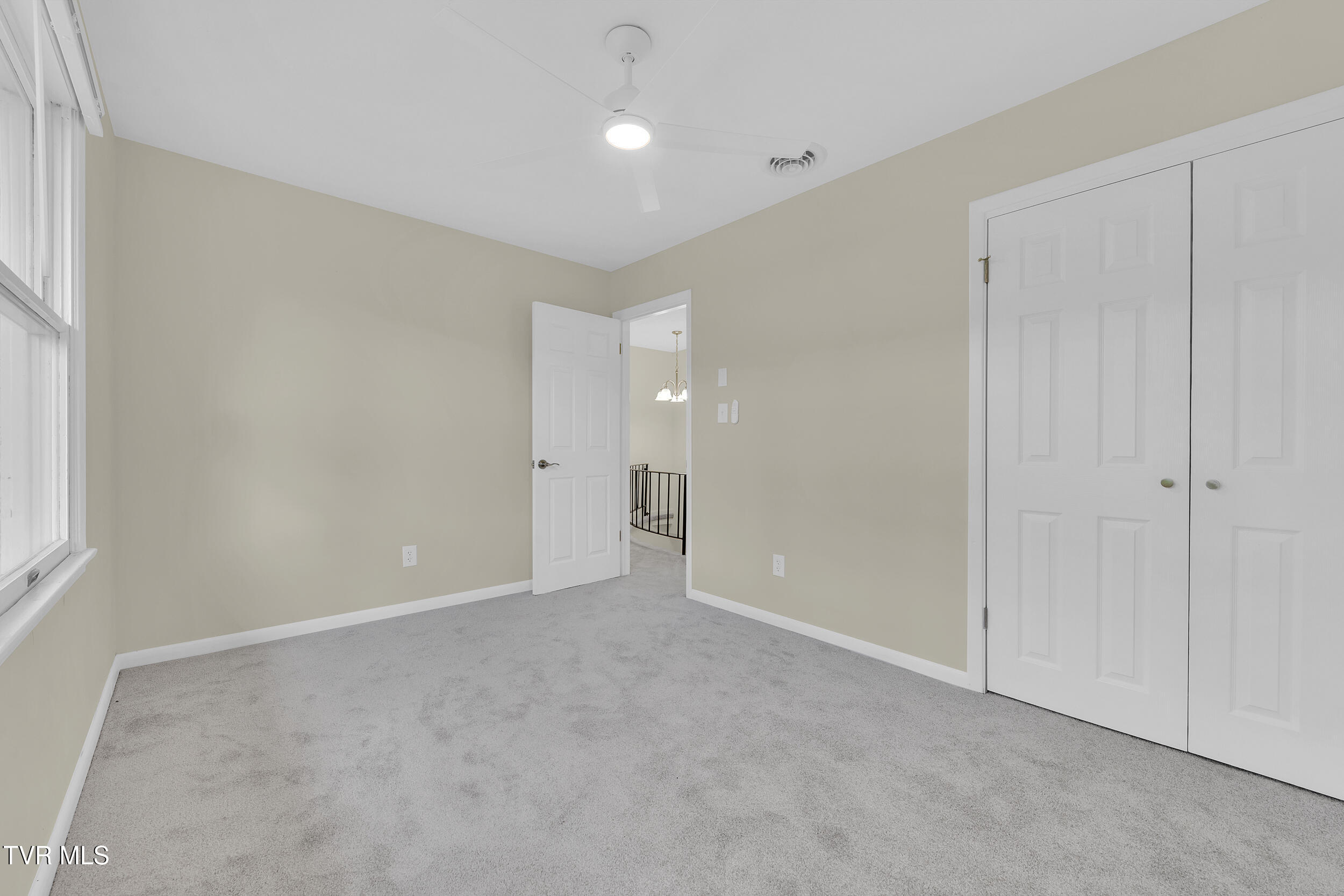 398 Hales Chapel Road Gray, TN 37615 - Photo 37 of 67 37_52