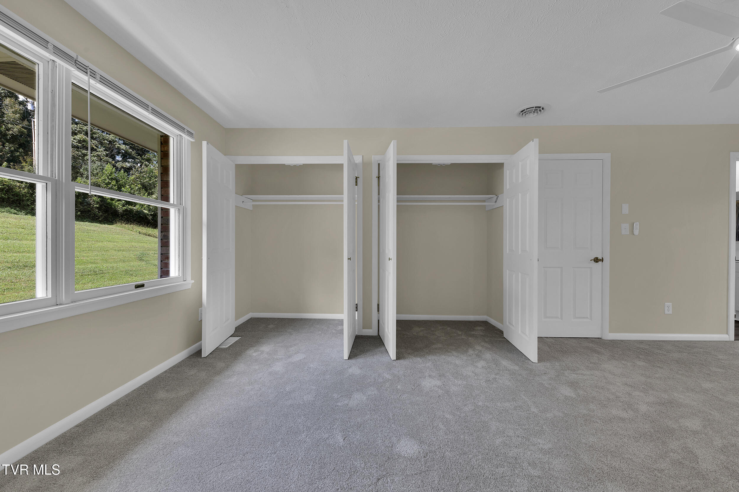 398 Hales Chapel Road Gray, TN 37615 - Photo 41 of 67 41_56