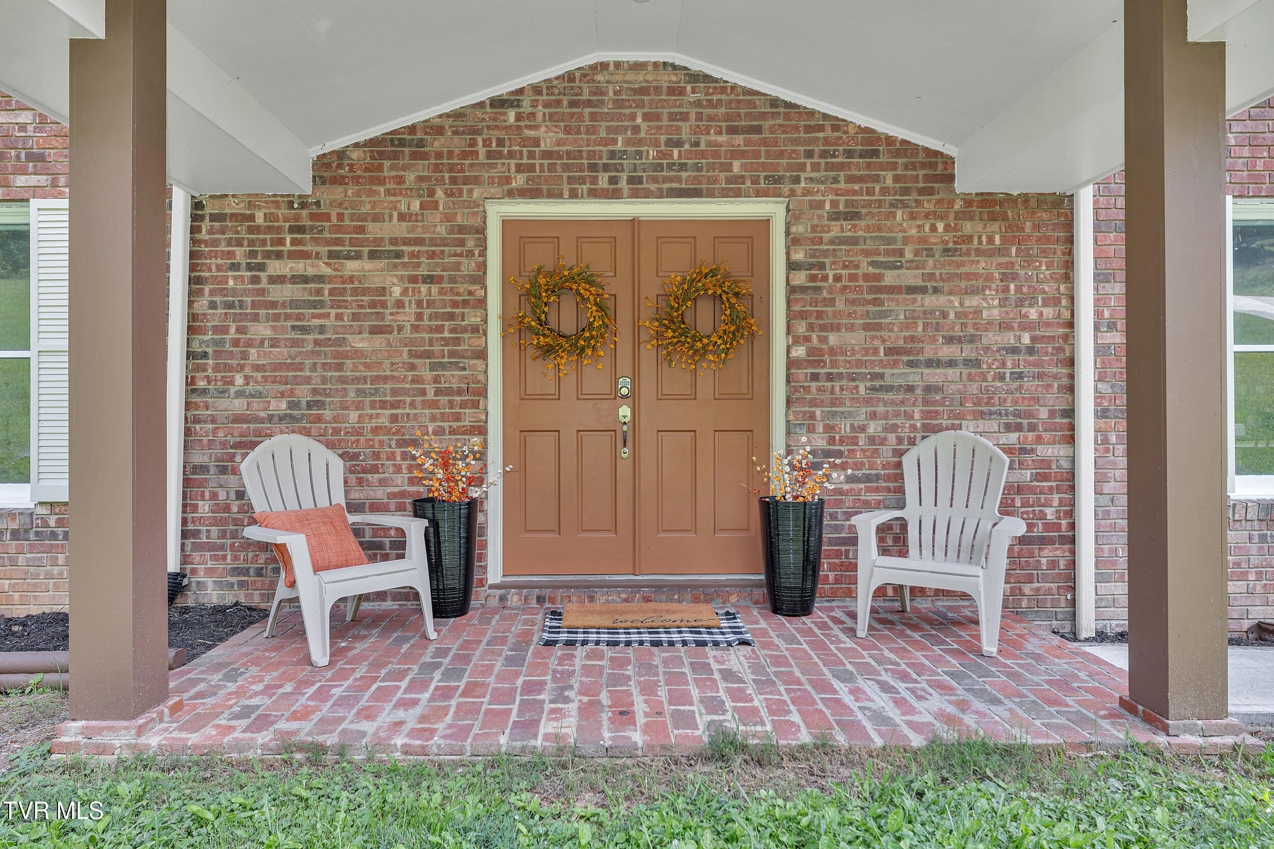 398 Hales Chapel Road Gray, TN 37615 - Photo 5 of 67 5_15