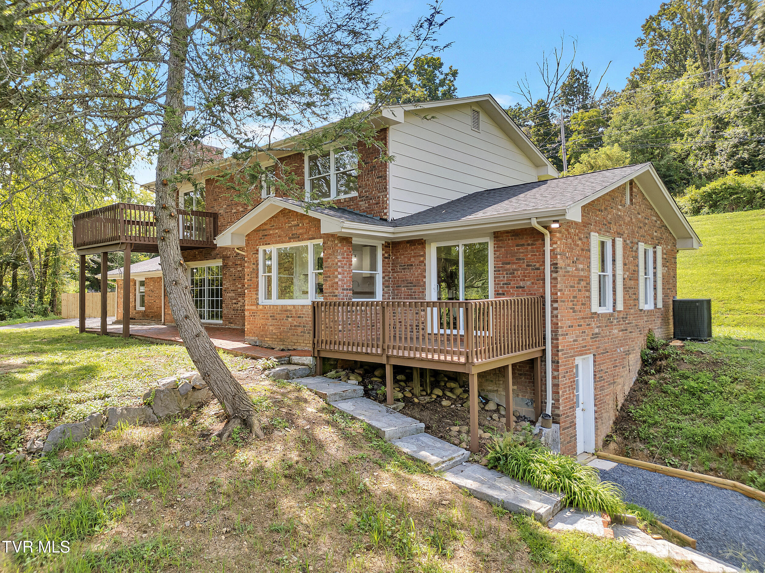 398 Hales Chapel Road Gray, TN 37615 - Photo 56 of 67 56_03