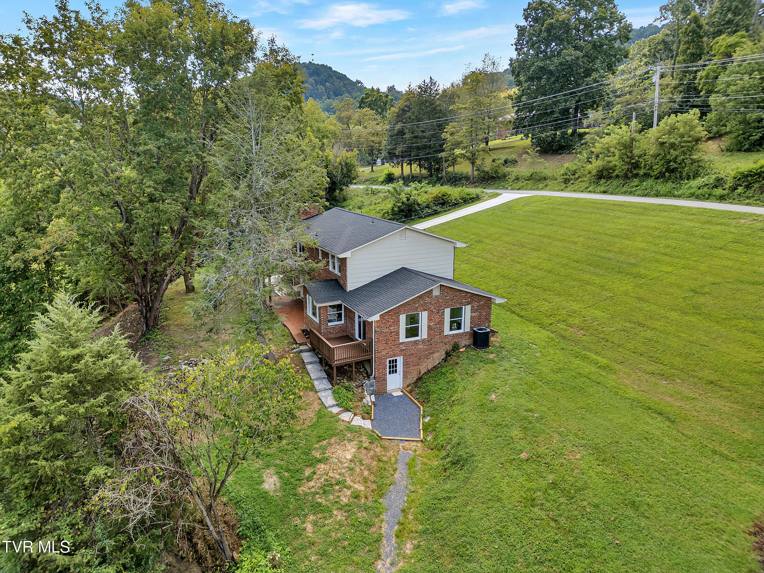 398 Hales Chapel Road Gray, TN 37615 - Photo 61 of 67 61_07