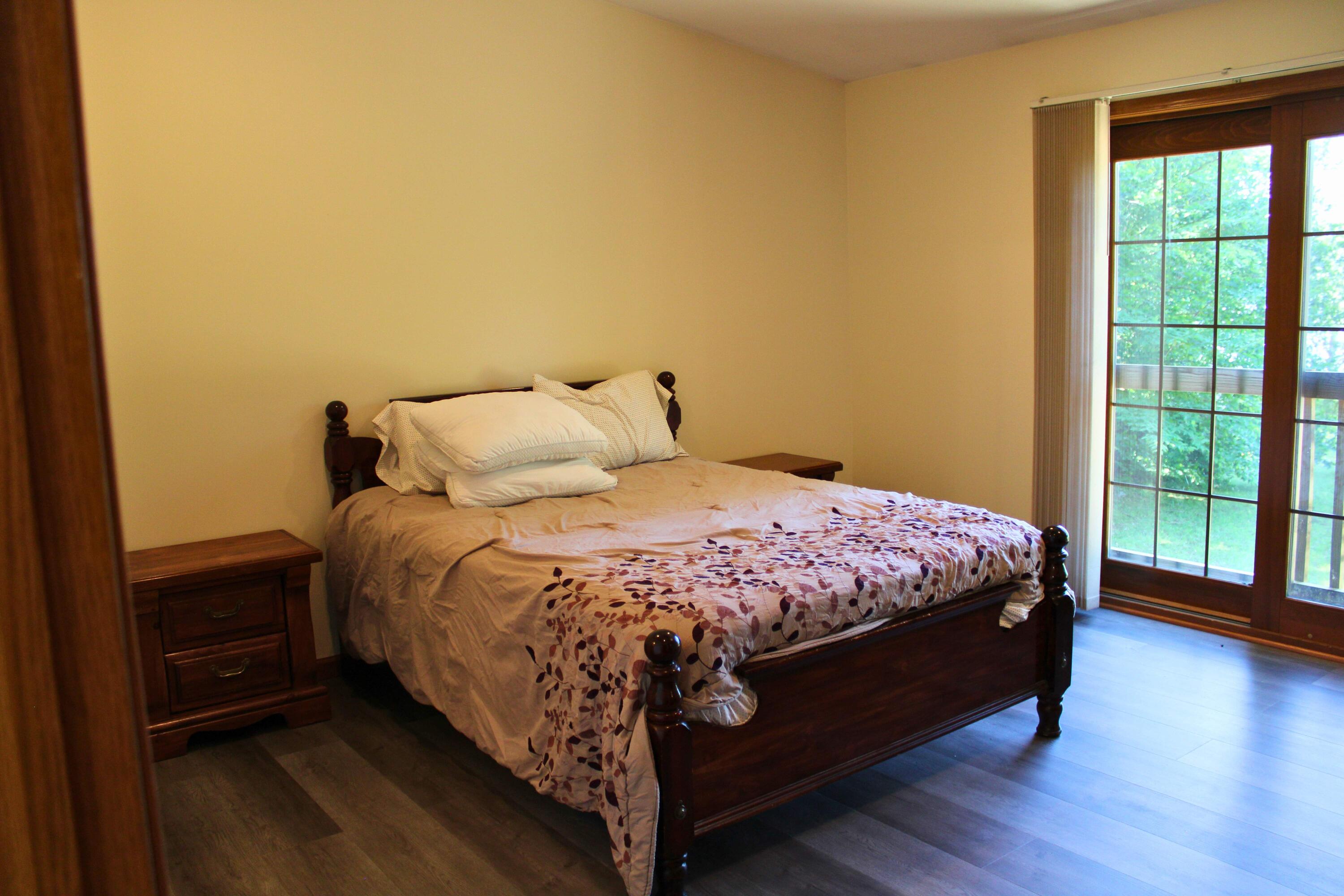 3767 Peninsula Point Road Munising, MI 49862 - Photo 15 of 33 Gallery Image 15