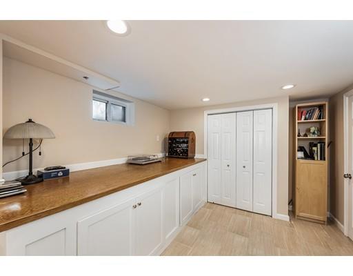 11 Reed Street Dedham, MA 02026 - Photo 17 of 21 Gallery Image 17