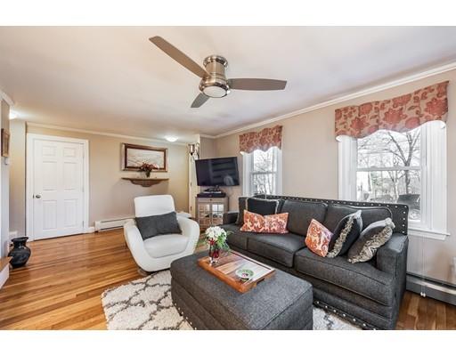 11 Reed Street Dedham, MA 02026 - Photo 4 of 21 Gallery Image 4