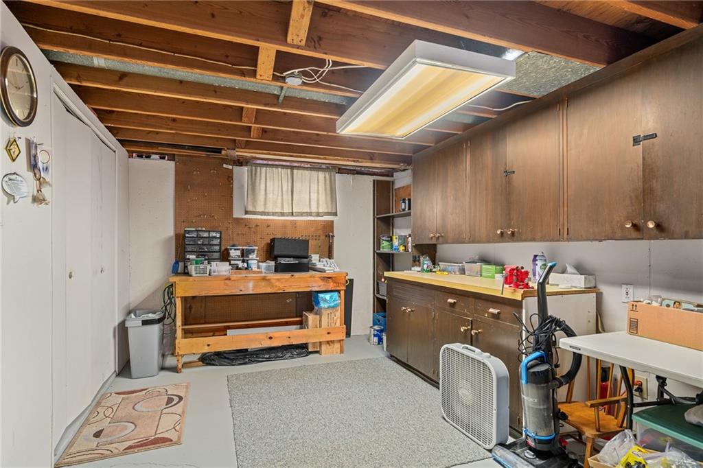 9416 Wenonga Road Leawood, KS 66206 - Photo 35 of 54