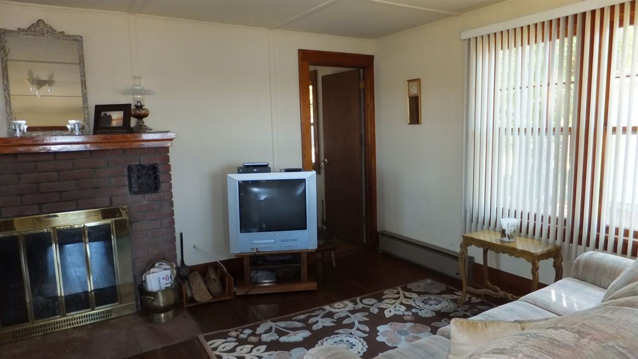 8510 Bay Point Road Beulah, MI 49617 - Photo 14 of 48 1799781-13.JPG