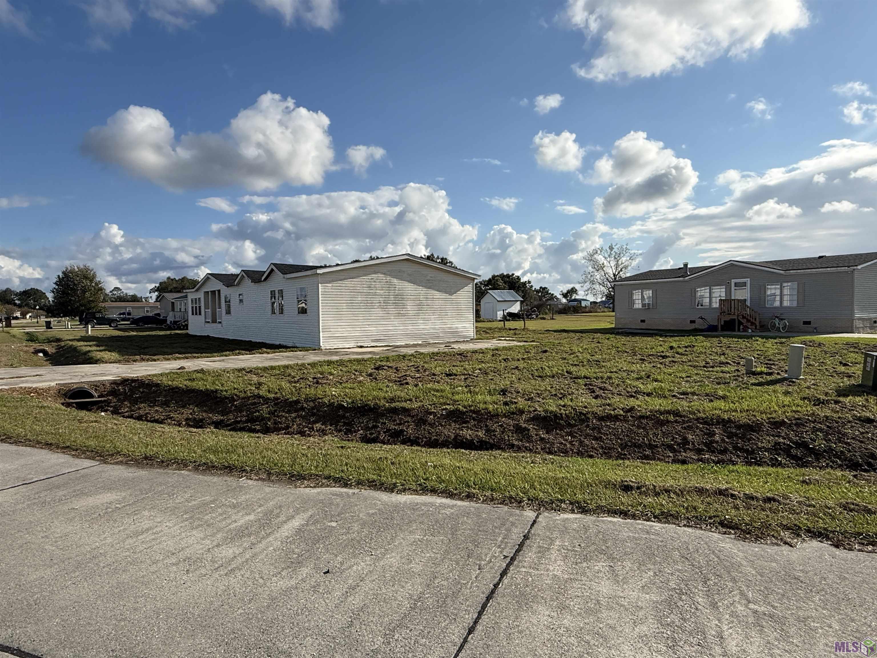 110 Fox Trail Drive Gray, LA 70359 - Photo 3 of 25