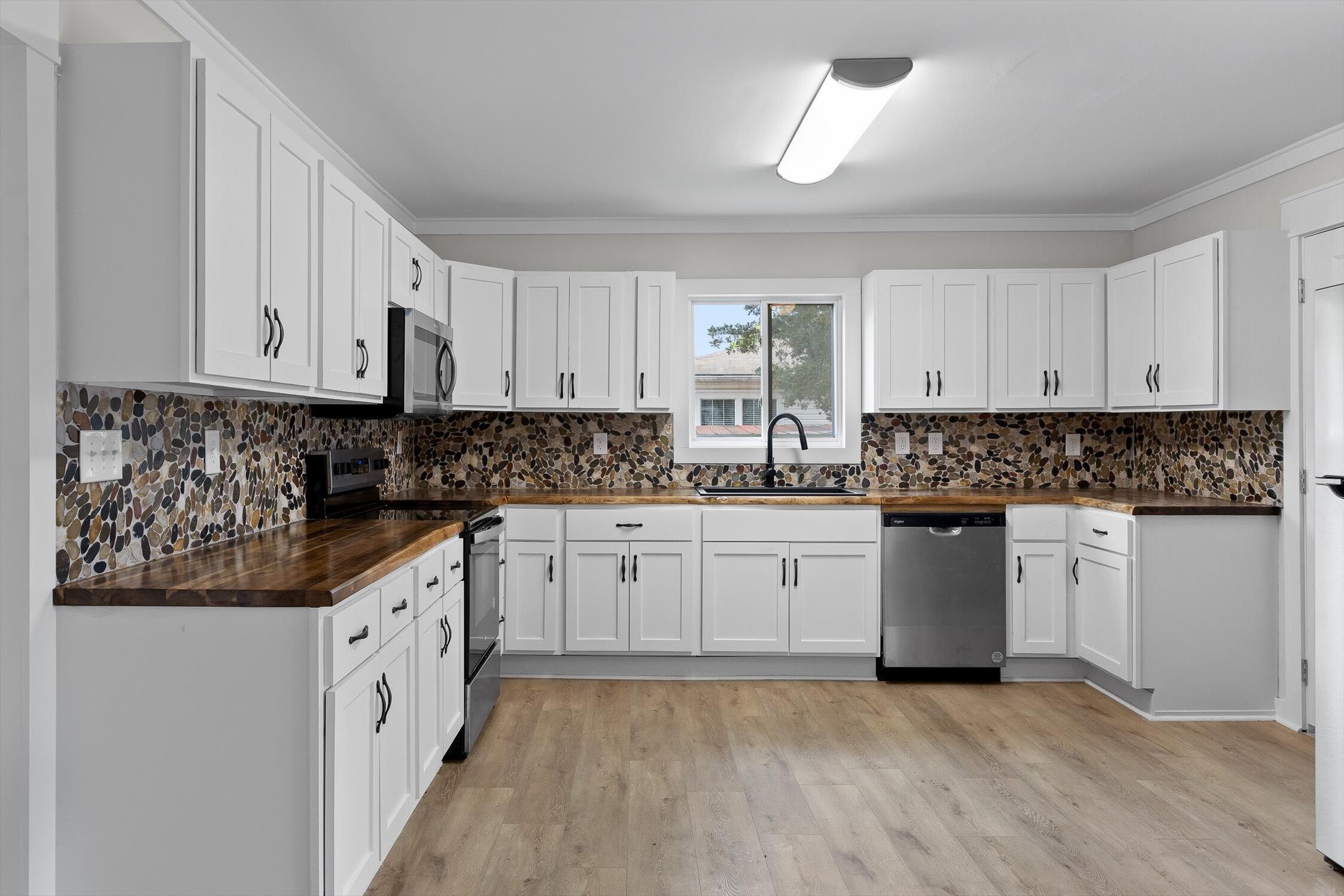 2500 Spring Place Road Southeast Cleveland, TN 37323 - Photo 11 of 29 11-Spring Place-7