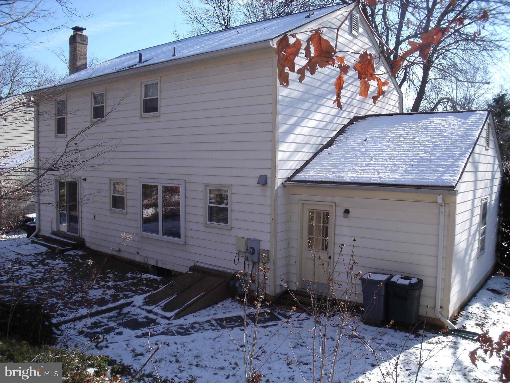 8110 Viola Street Springfield, VA 22152 - Photo 30 of 30 Exterior (Rear)