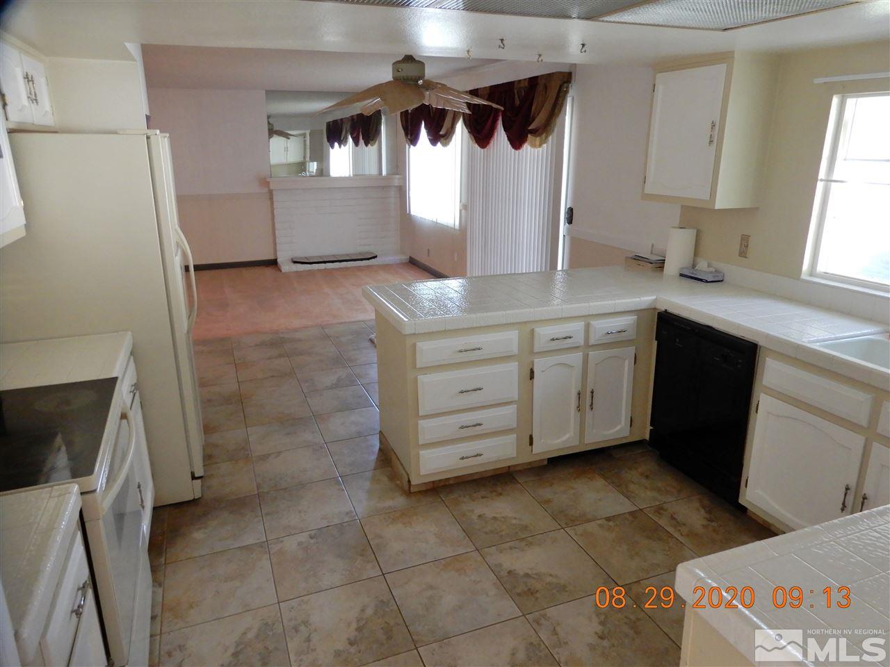 3925 Parque Verde Lane Reno, NV 89502 - Photo 3 of 18 Photo 3