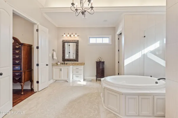 $744,900 | 203 Rue De Chambery, Broussard, LA 70518