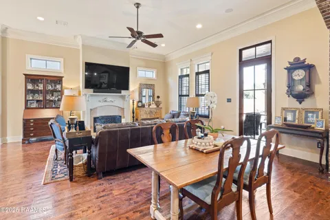 $725,900 | 203 Rue De Chambery, Broussard, LA 70518