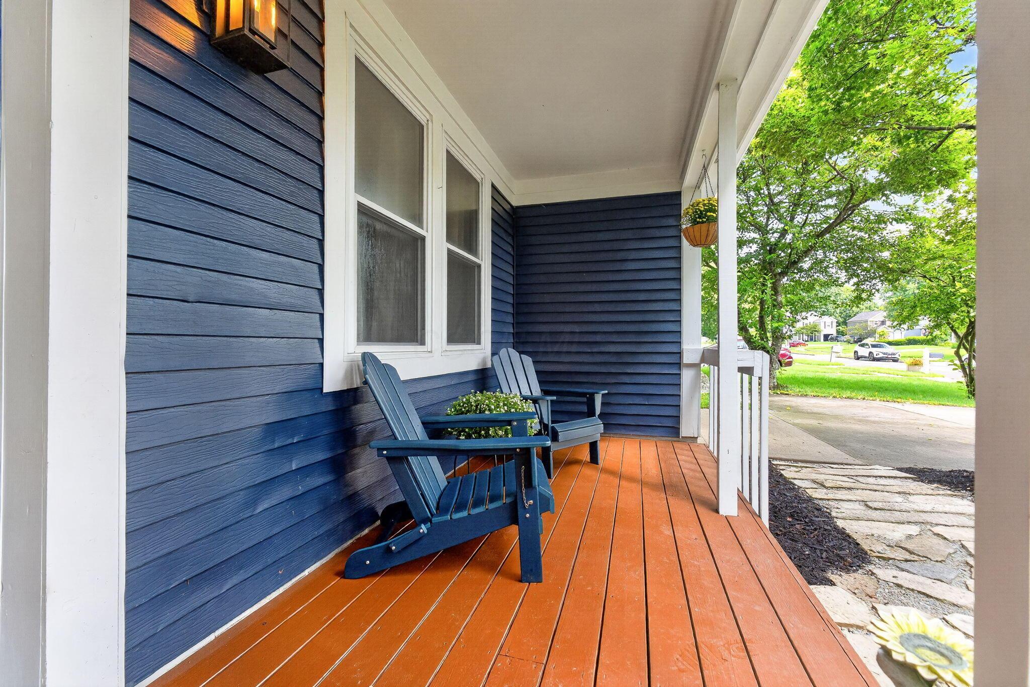 145 Ravine Ridge (Exterior)-9