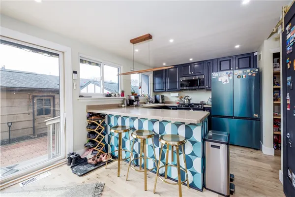 $259,900 | 143 New Wickham Drive, Penfield, NY 14526