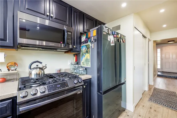 $259,900 | 143 New Wickham Drive, Penfield, NY 14526