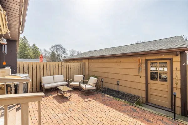 $259,900 | 143 New Wickham Drive, Penfield, NY 14526