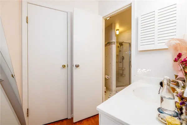 $259,900 | 143 New Wickham Drive, Penfield, NY 14526