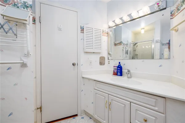 $259,900 | 143 New Wickham Drive, Penfield, NY 14526