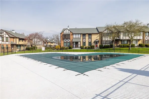 $259,900 | 143 New Wickham Drive, Penfield, NY 14526