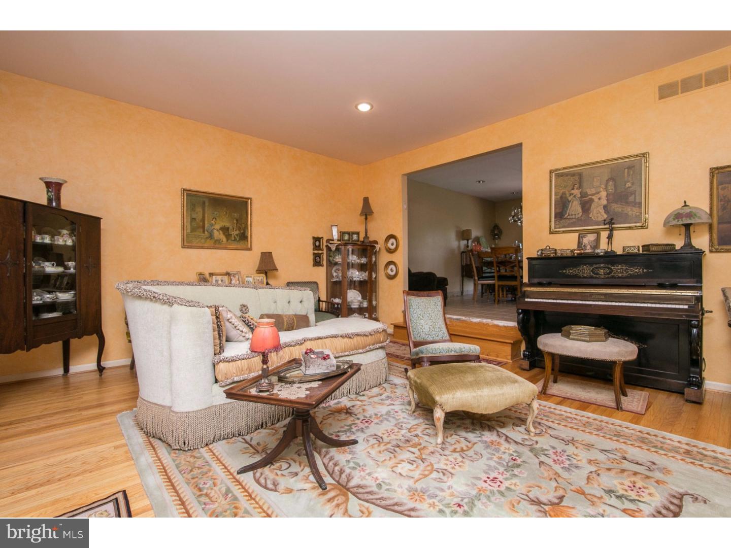3715 Ridgeview Road Huntingdon Valley, PA 19006 - Photo 10 of 24 Gallery Image 10