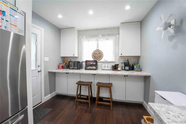 $749,999 | 2381 Yorktown Street, Oceanside, NY 11572