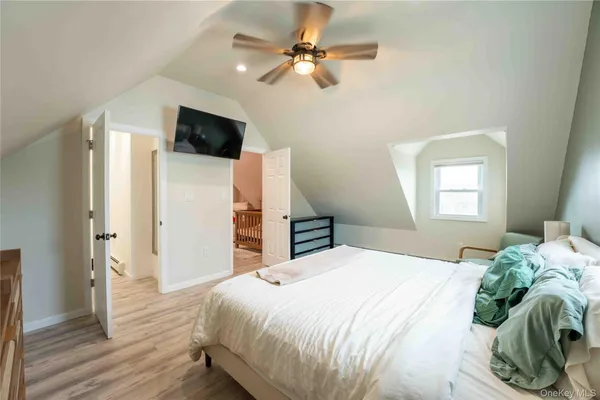 $749,999 | 2381 Yorktown Street, Oceanside, NY 11572