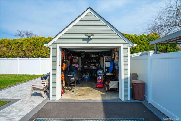 $749,999 | 2381 Yorktown Street, Oceanside, NY 11572