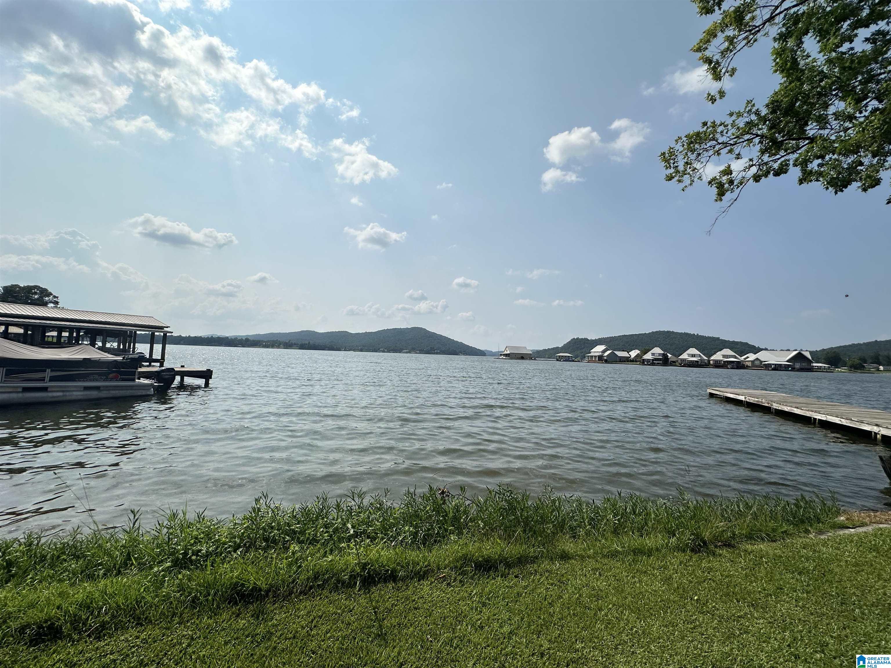 71 Phil Place, Unit 18 Ohatchee, AL 36271 - Photo 2 of 22 Gallery Image 2