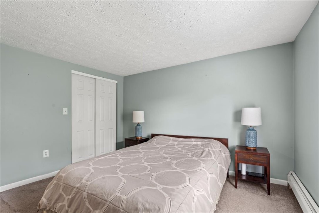 2989 Lyell Road Gates, NY 14606 - Photo 19 of 32