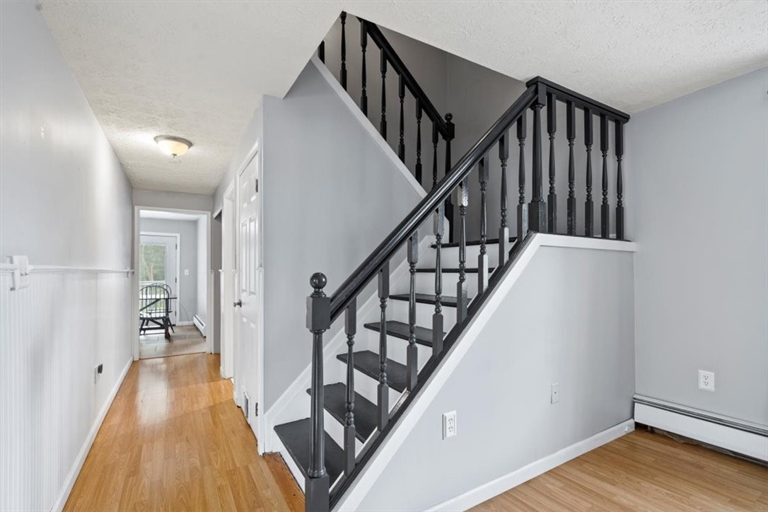 2989 Lyell Road Gates, NY 14606 - Photo 26 of 32