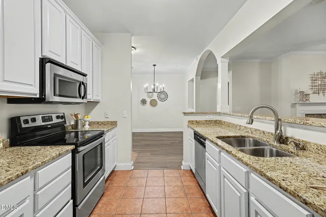 $299,000 | 2810 Bedford Green Drive, Unit 207, Raleigh, NC 27604