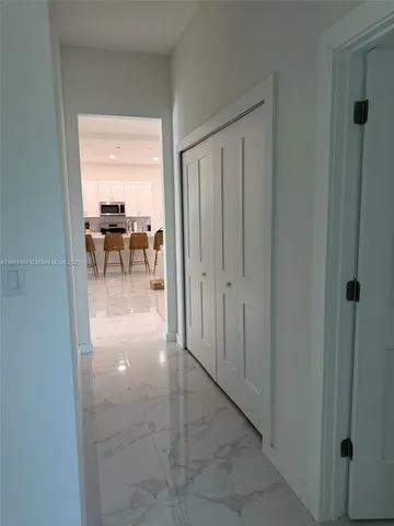 a view of livingroom with furniture