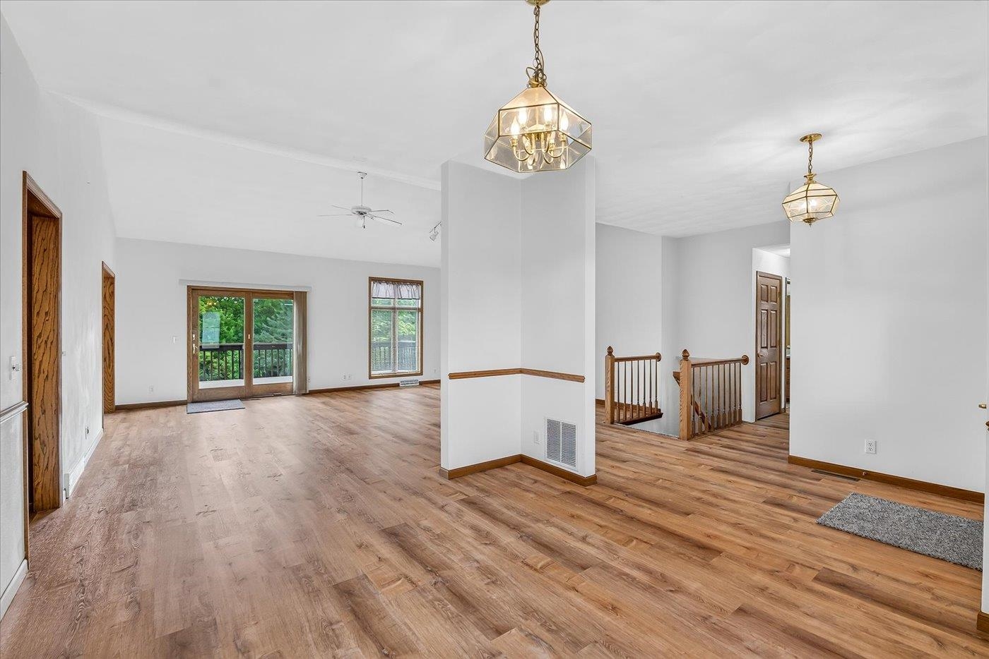720 Waveland Road Janesville, WI 53548 - Photo 17 of 64
