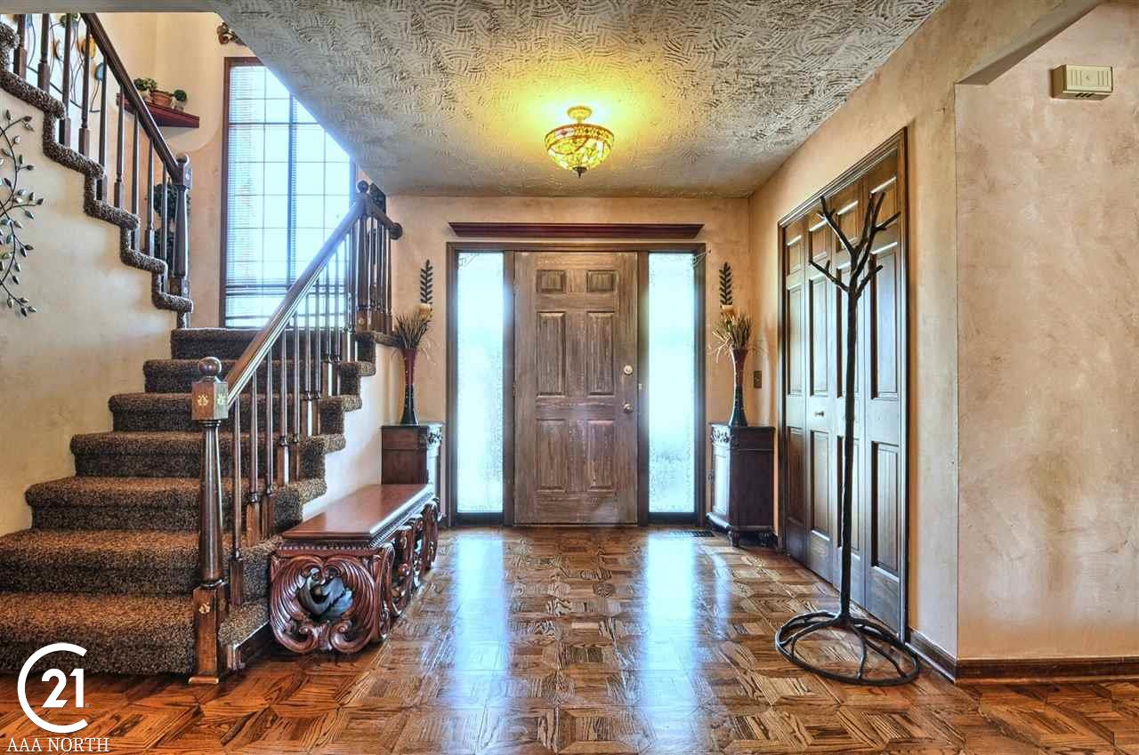 1718 Jason Circle Rochester Hills, MI 48306 - Photo 2 of 31