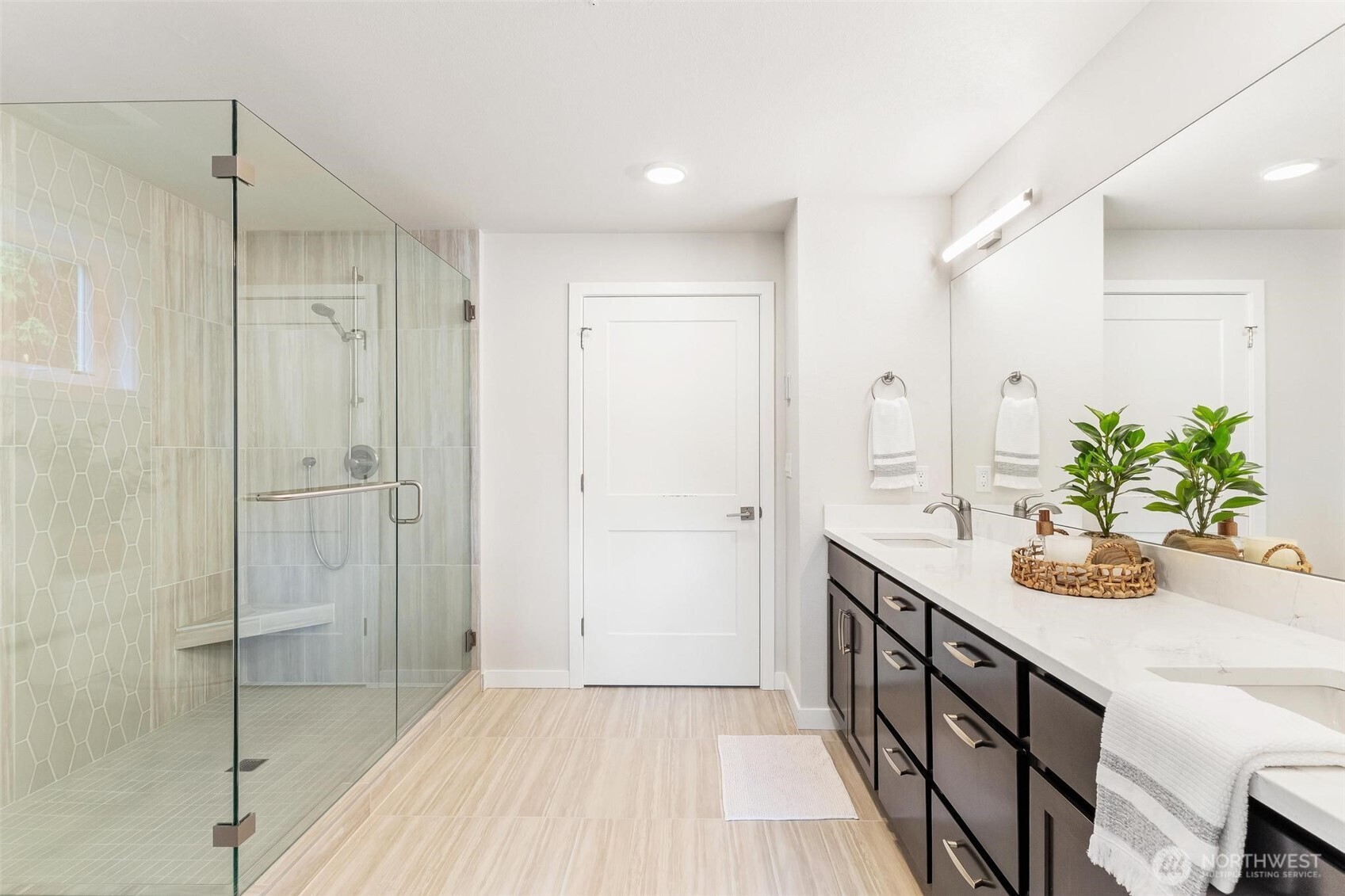 554 Paradise Lane, Unit C202 Edmonds, WA 98020 - Photo 26 of 36
