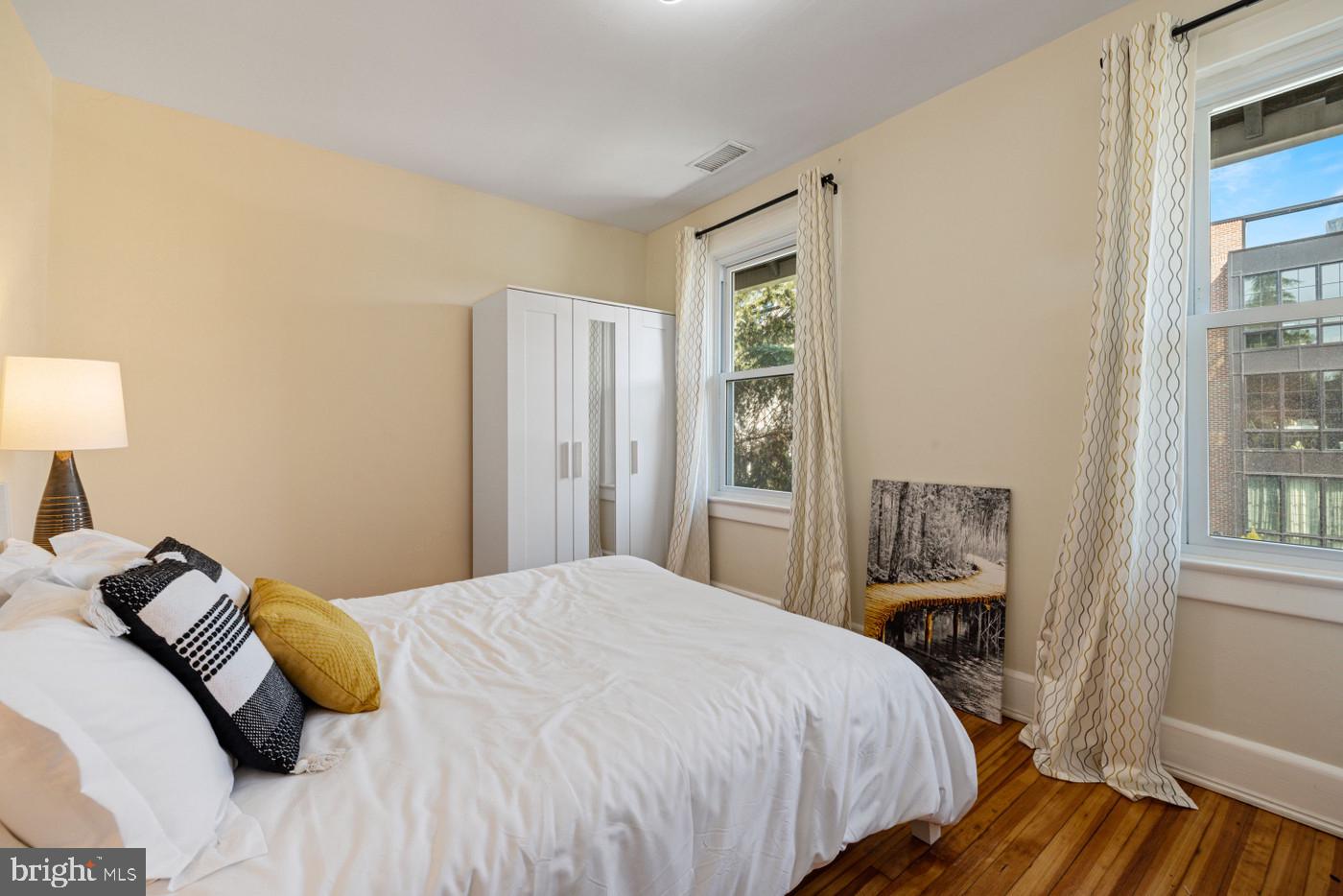 325 V Street Northeast, Unit 1 Washington, DC 20002 - Photo 11 of 19