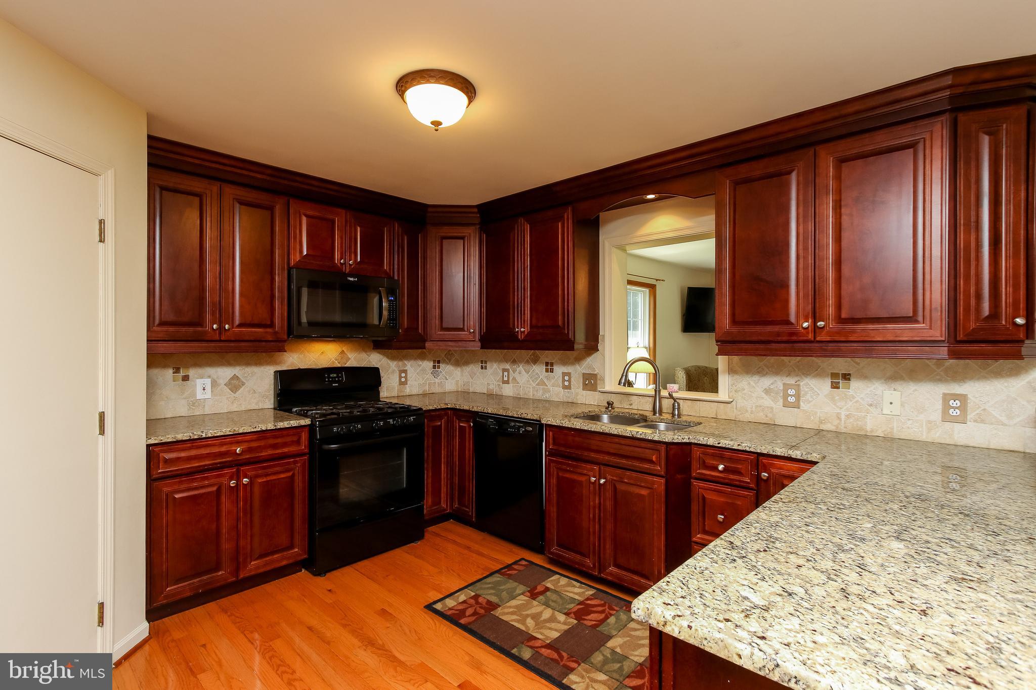 711 North Gorsuch Road Westminster, MD 21157 - Photo 11 of 55 Beautifully Updated Kitchen, View 1