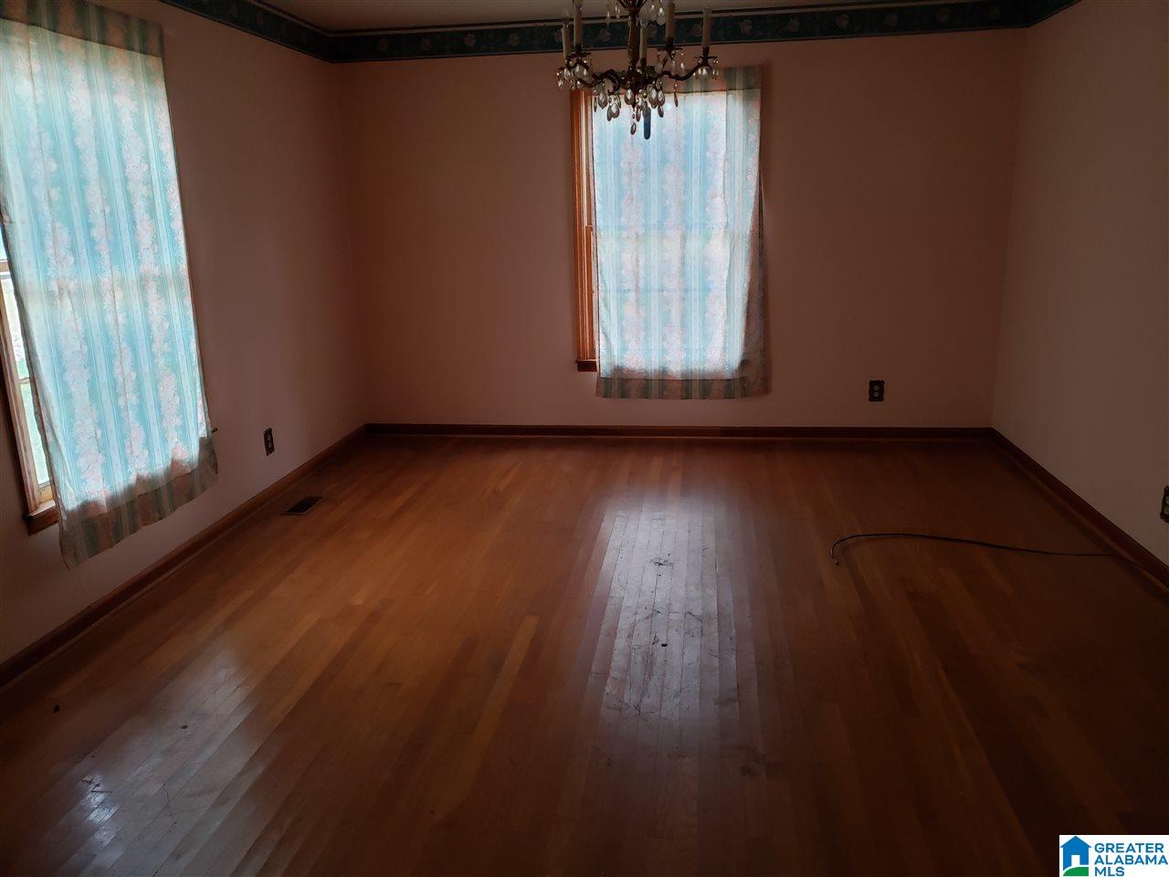 1310 Parsons Road Sylacauga, AL 35150 - Photo 6 of 17