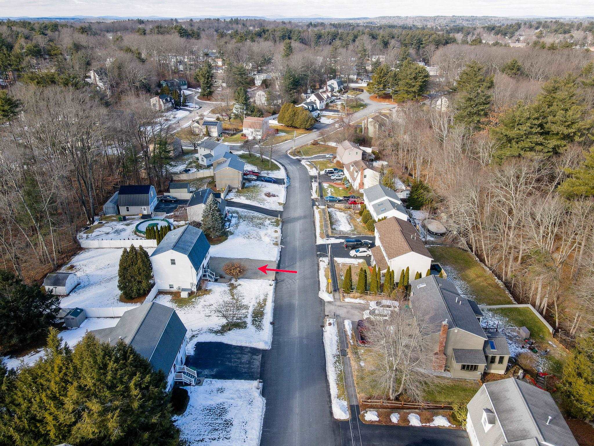 25 Robinhood Road Nashua, NH 03062 - Photo 43 of 46 Gallery Image 43