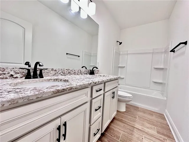 $2,600 | 42568 Wynstone Drive, Prairieville, LA 70769