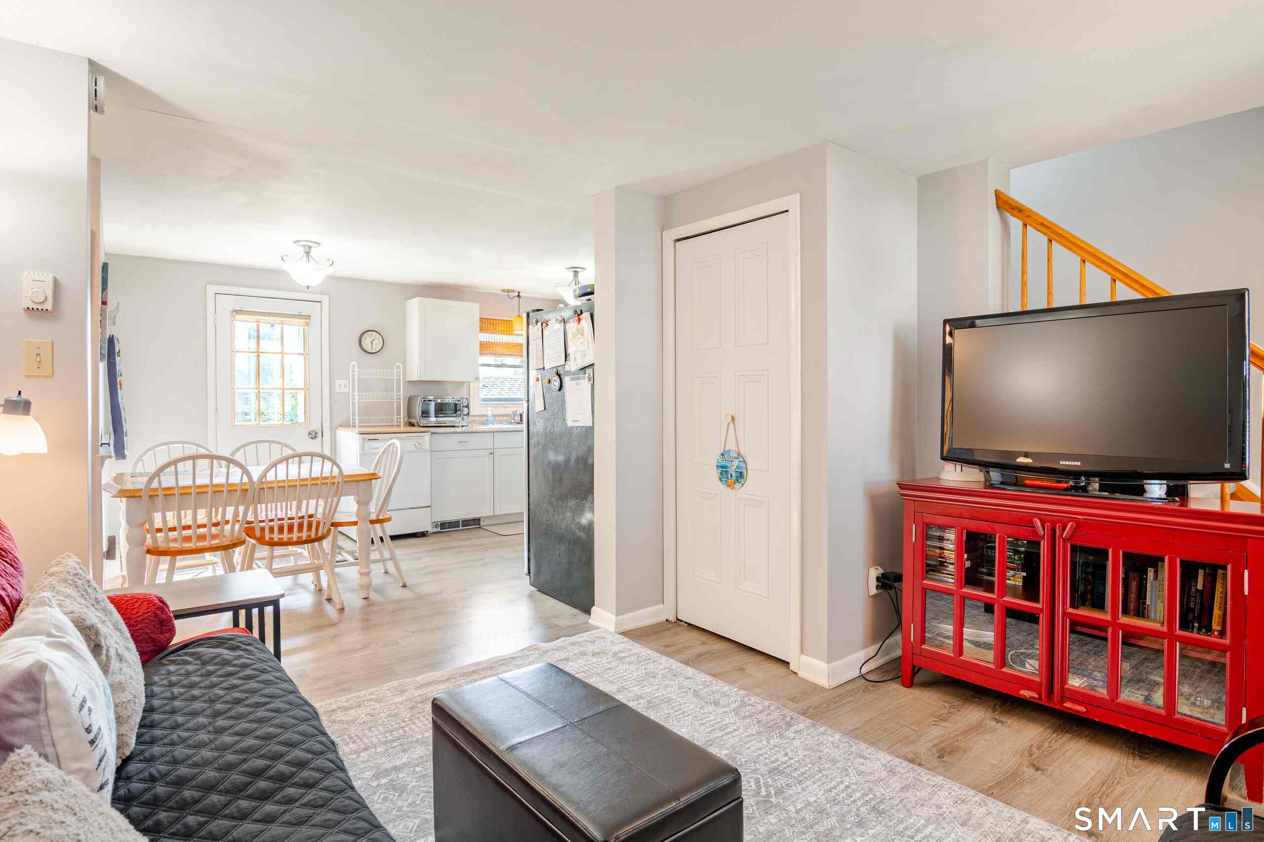 26 Kelsey Road Clinton, CT 06413 - Photo 3 of 18 Gallery Image 3