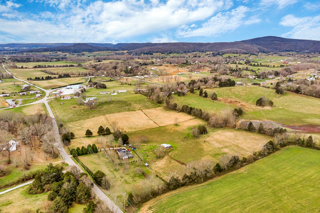 628 Sullivan Knowles Road Sparta, TN 38583 - Photo 15 of 50 Gallery Image 15