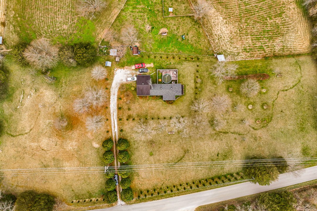 628 Sullivan Knowles Road Sparta, TN 38583 - Photo 16 of 50 Gallery Image 16