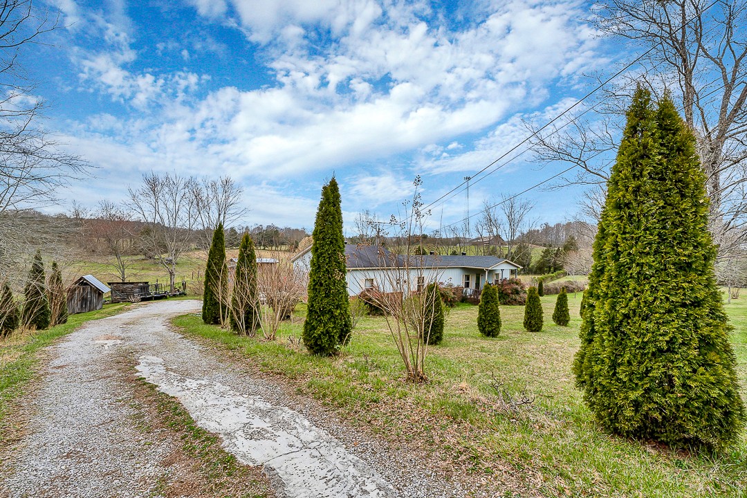 628 Sullivan Knowles Road Sparta, TN 38583 - Photo 19 of 50 Gallery Image 19