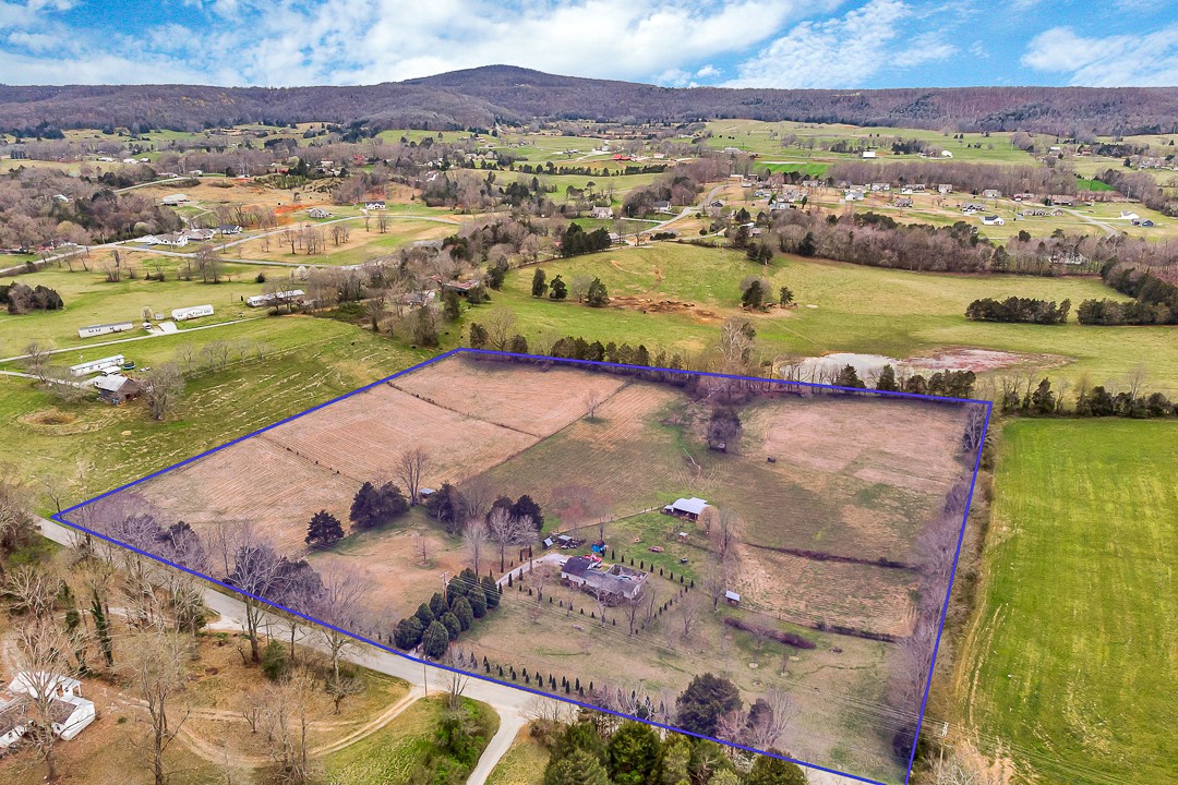 628 Sullivan Knowles Road Sparta, TN 38583 - Photo 4 of 50 Gallery Image 4